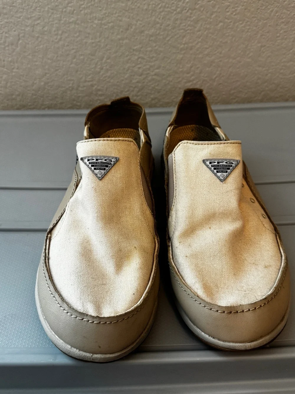 Men’s PFG slides